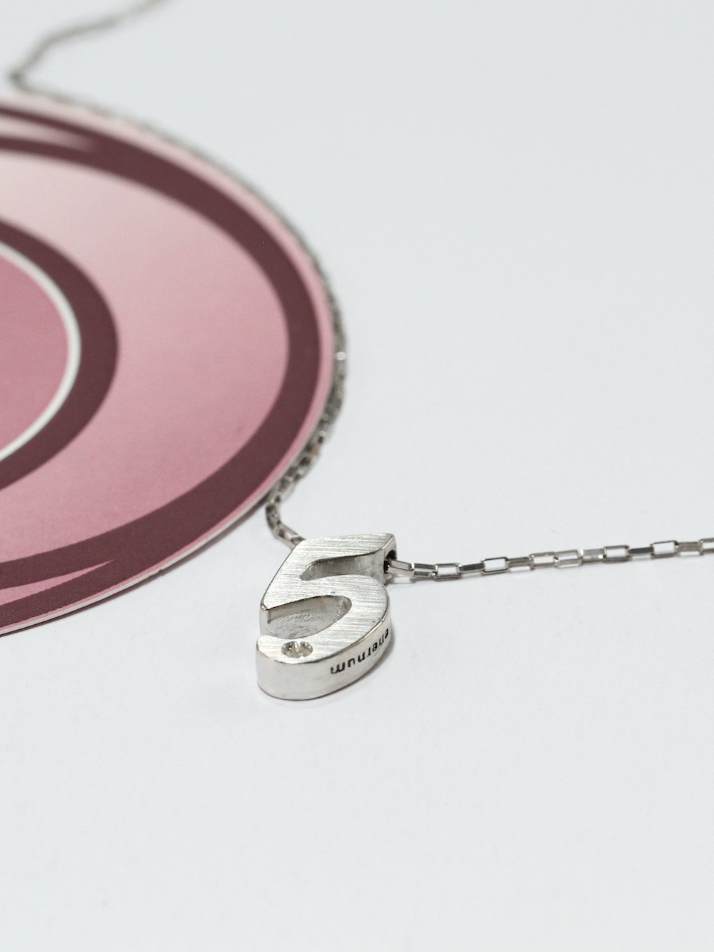 5 Diamond & Cadena (M)